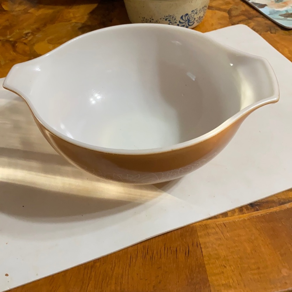 Nice pat good for oven microwave vintage Pyrex new